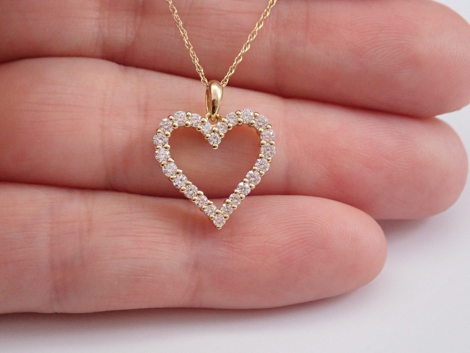 how to clean genuine diamond ring